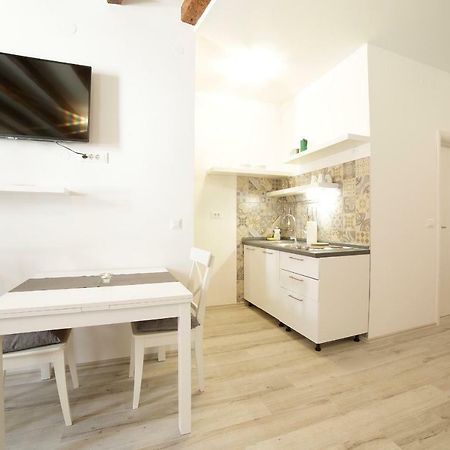 Zen Studio In Center Of Rovinj Eksteriør bilde