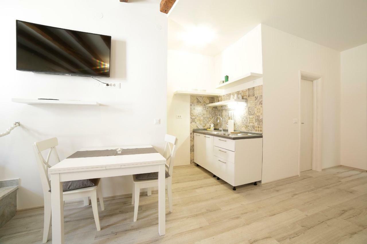 Zen Studio In Center Of Rovinj Eksteriør bilde